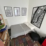 Theo\'S Studio