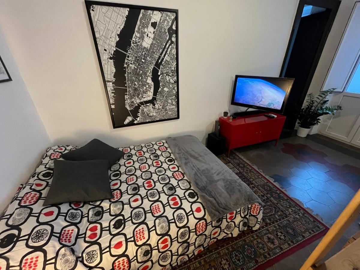 Theo's Studio Appartement *